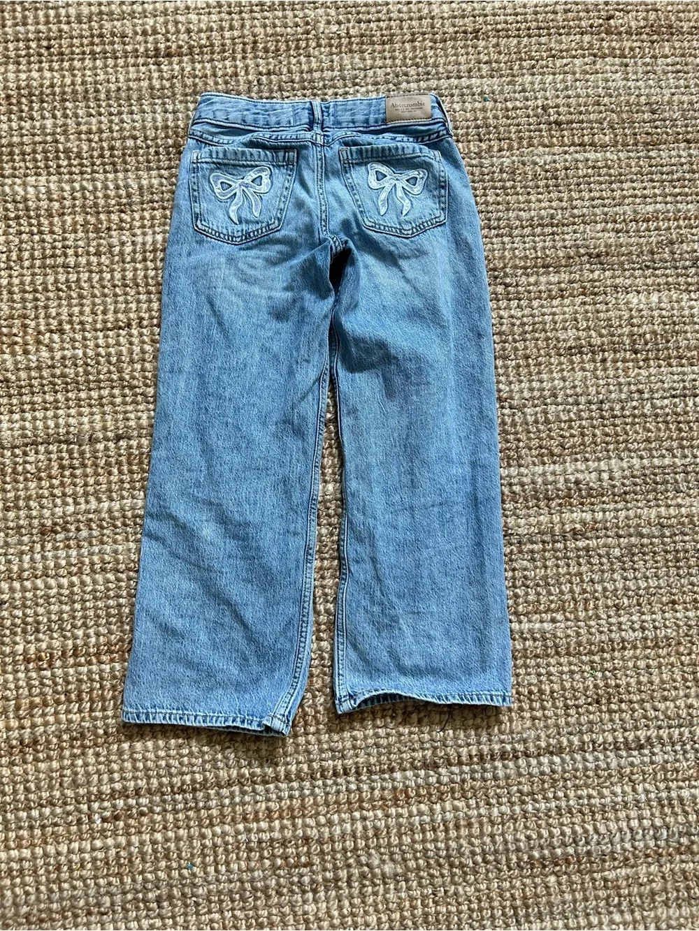 Abercrombie Low Rise Baggy Jeans